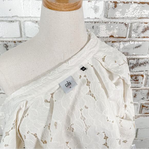 Cabi Portrait Cream Ivory Crochet Floral Lace 3/4 Sleeve Cottagecore Blazer M - Picture 9 of 10